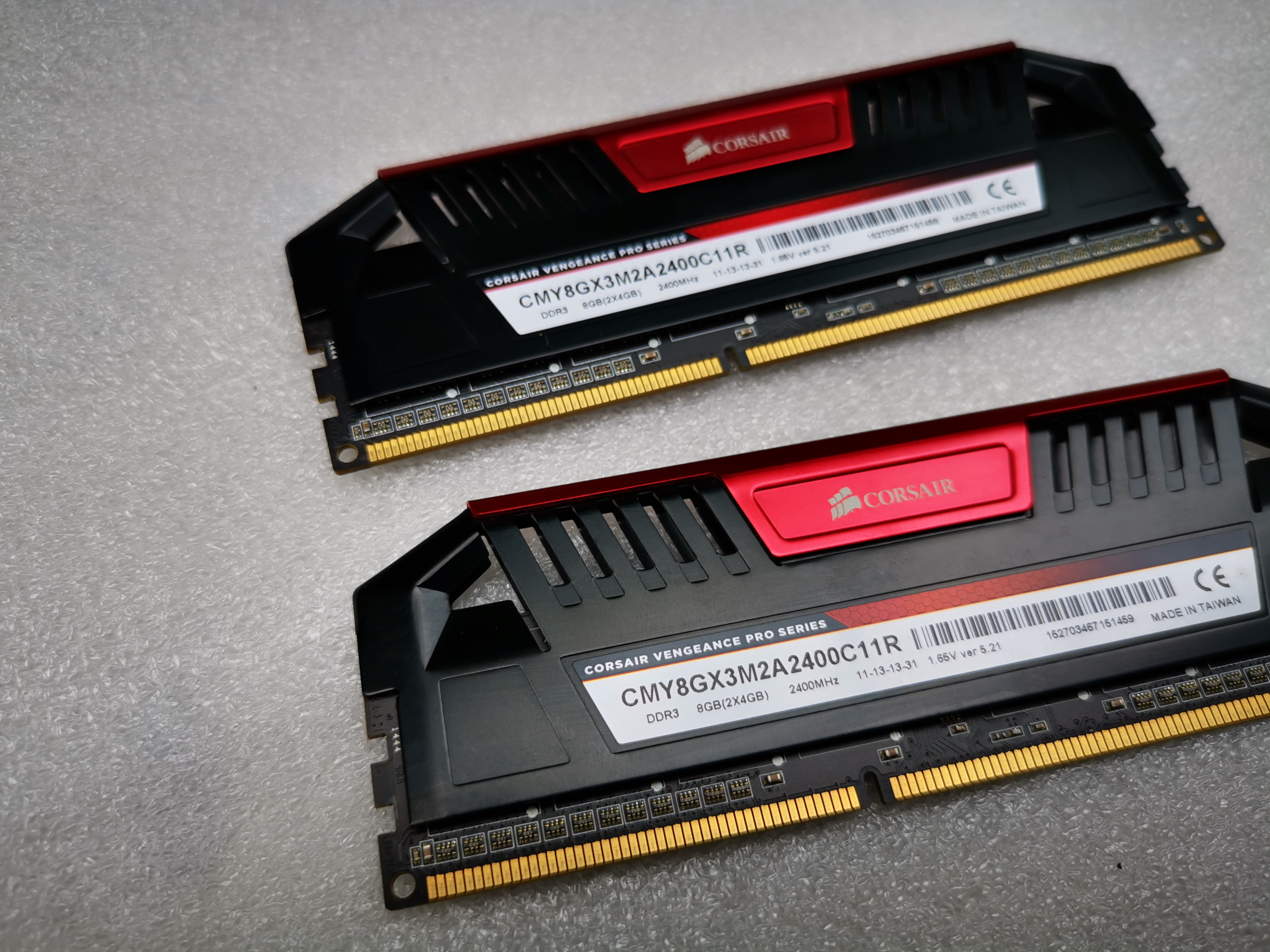 (แรมคู่) Ram Corsair vengeance Pro Series DDR3 8G(4*2)/2400