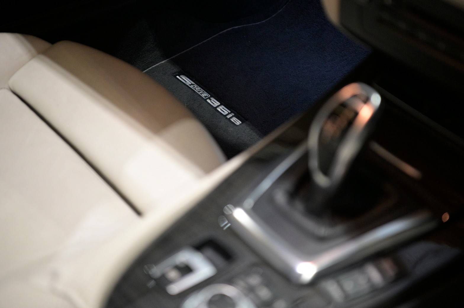 BMW Z4 35iS M Sport ปี 2011