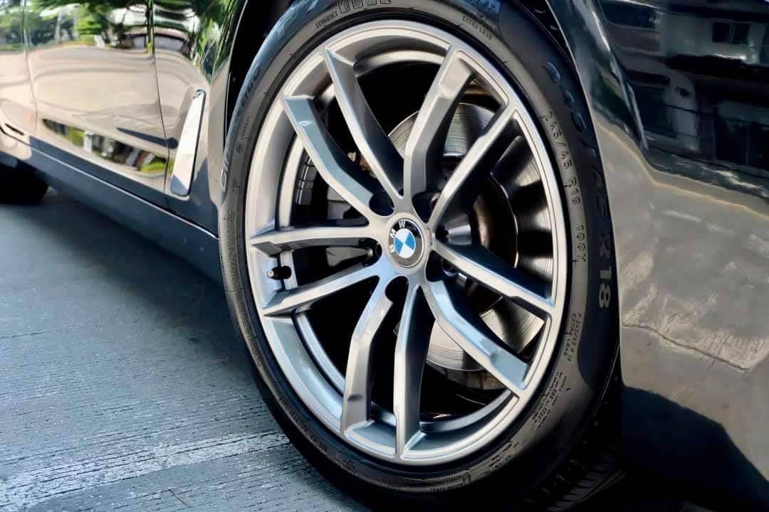 Bmw Series 5 G30 520D ปี 2017