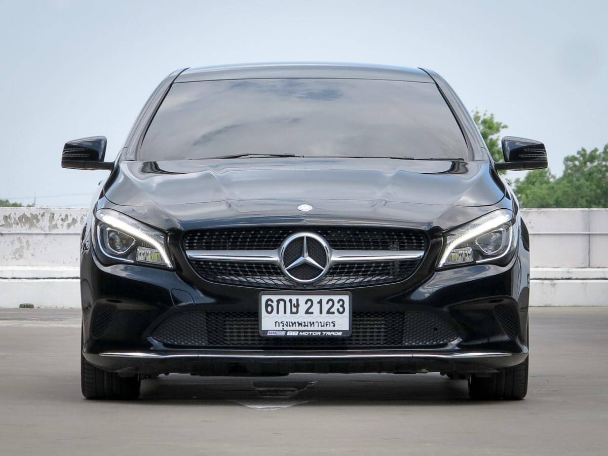 Mercedes Benz CLA200 Urban Facelift ปี 2017