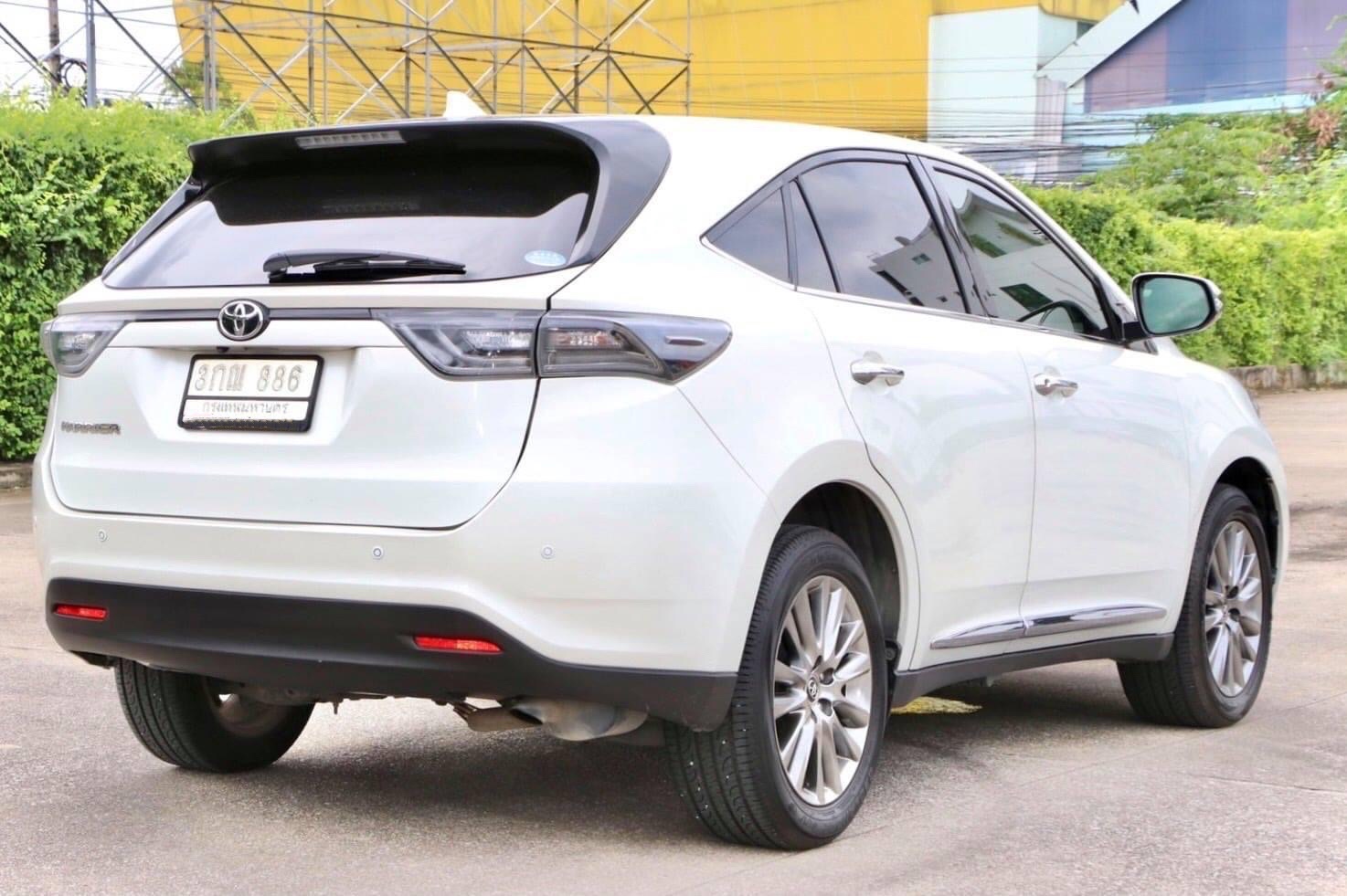 TOYOTA HARRIER 2.0 Premium ปี2014