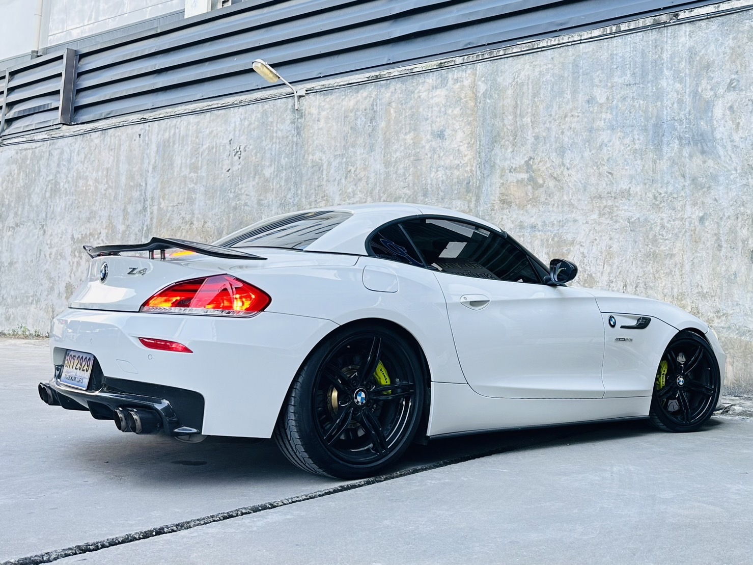 BMW Z4, 2.0 sDrive20i M SPORT Package โฉม E89 ปี 2015