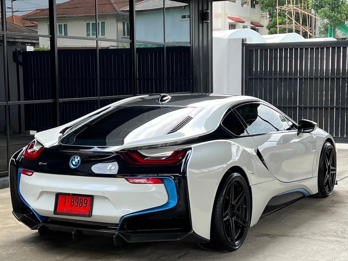 BMW I8 ปี 2015