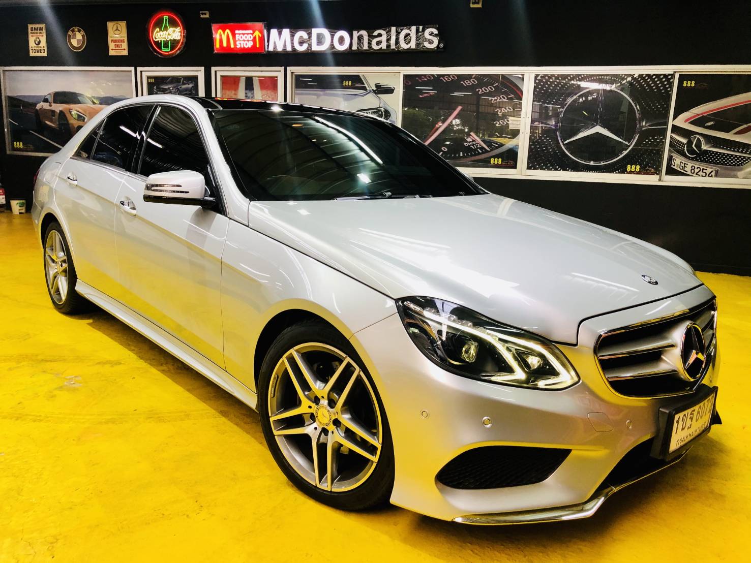 Mercedes BENZ E300 AMG TOP ปี2014