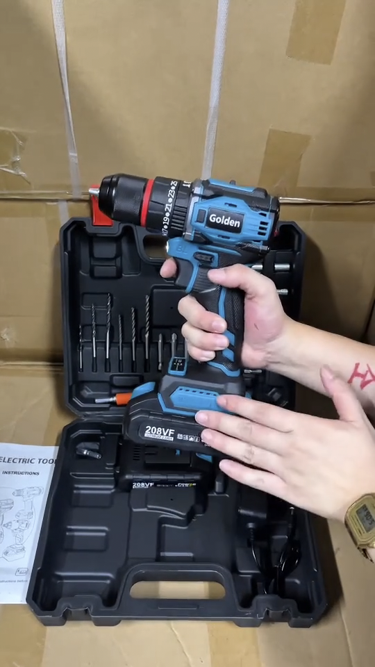 สว่านแบตกระแทก 3 ระบบ บัสเลส หัวเหล็ก ยี่ห้อ GOLDEN รุ่น 208Vf