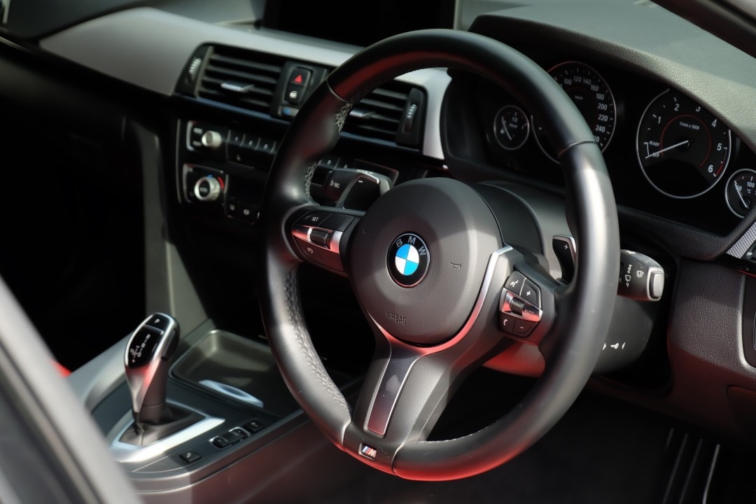 Bmw F30 325d M Sport Package ปี 2015