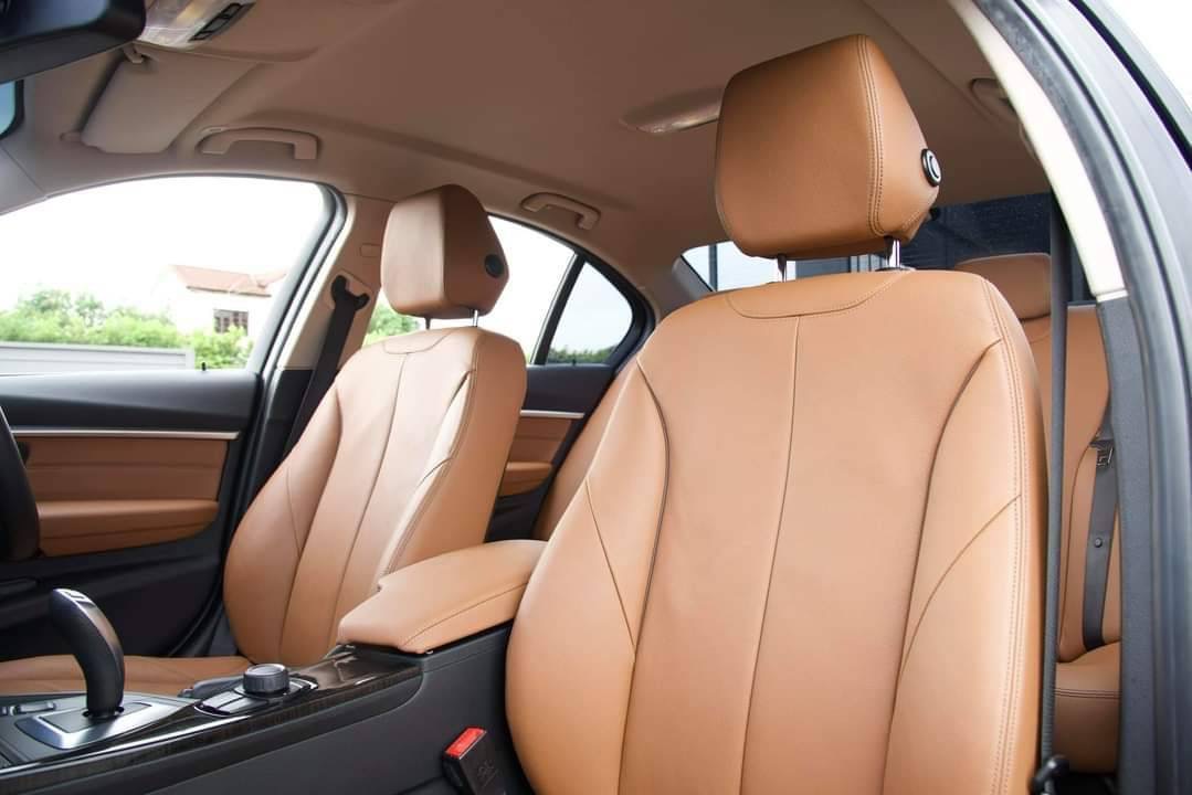 Bmw 320d F30 LCI ปี 2017