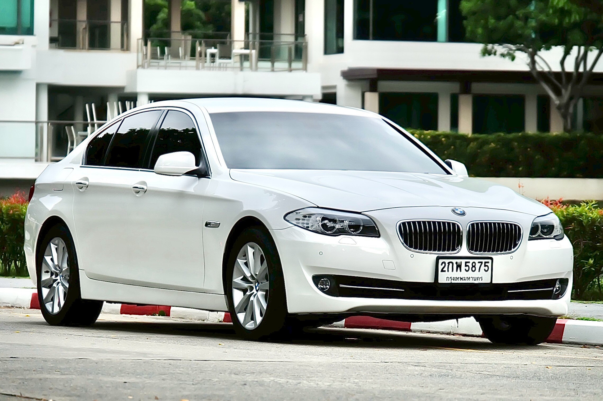 Bmw F10 520i LCI Twin Turbo ปี 2013
