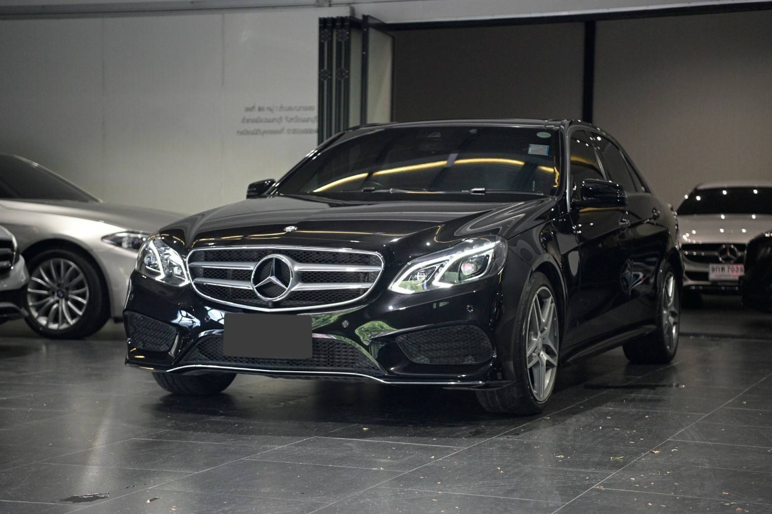 Mercedes-Benz E300 AMG Bluetec Hybrid ปี 2015
