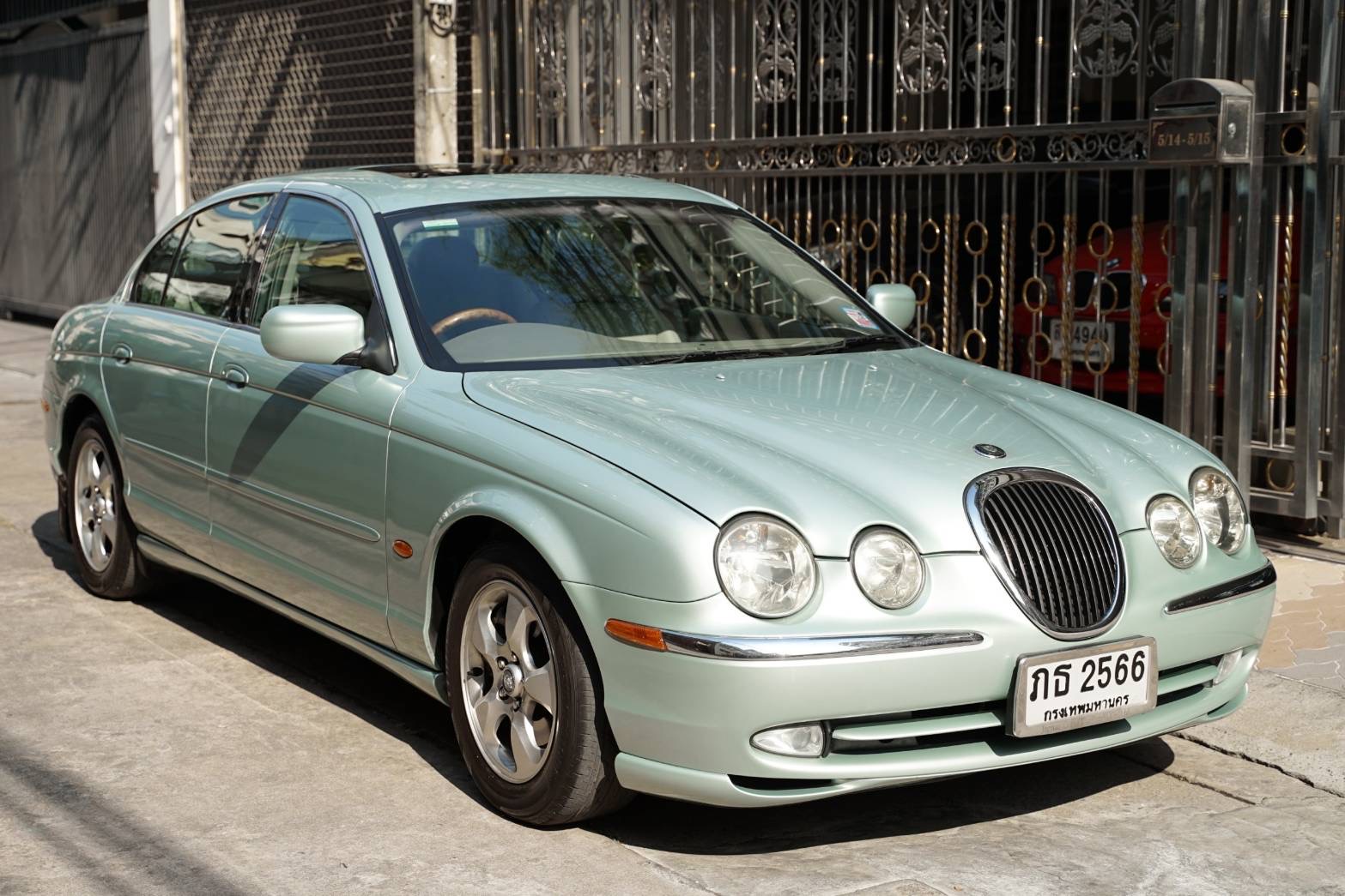 Jaguar S-TYPE 3.0 SE ปี 2000