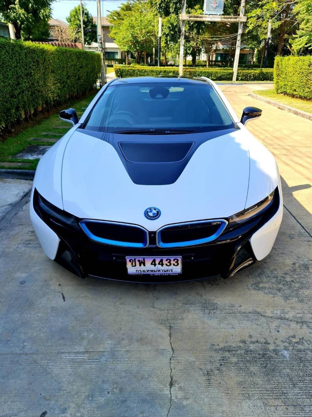 BMW I8 pure impulse ปี 2015