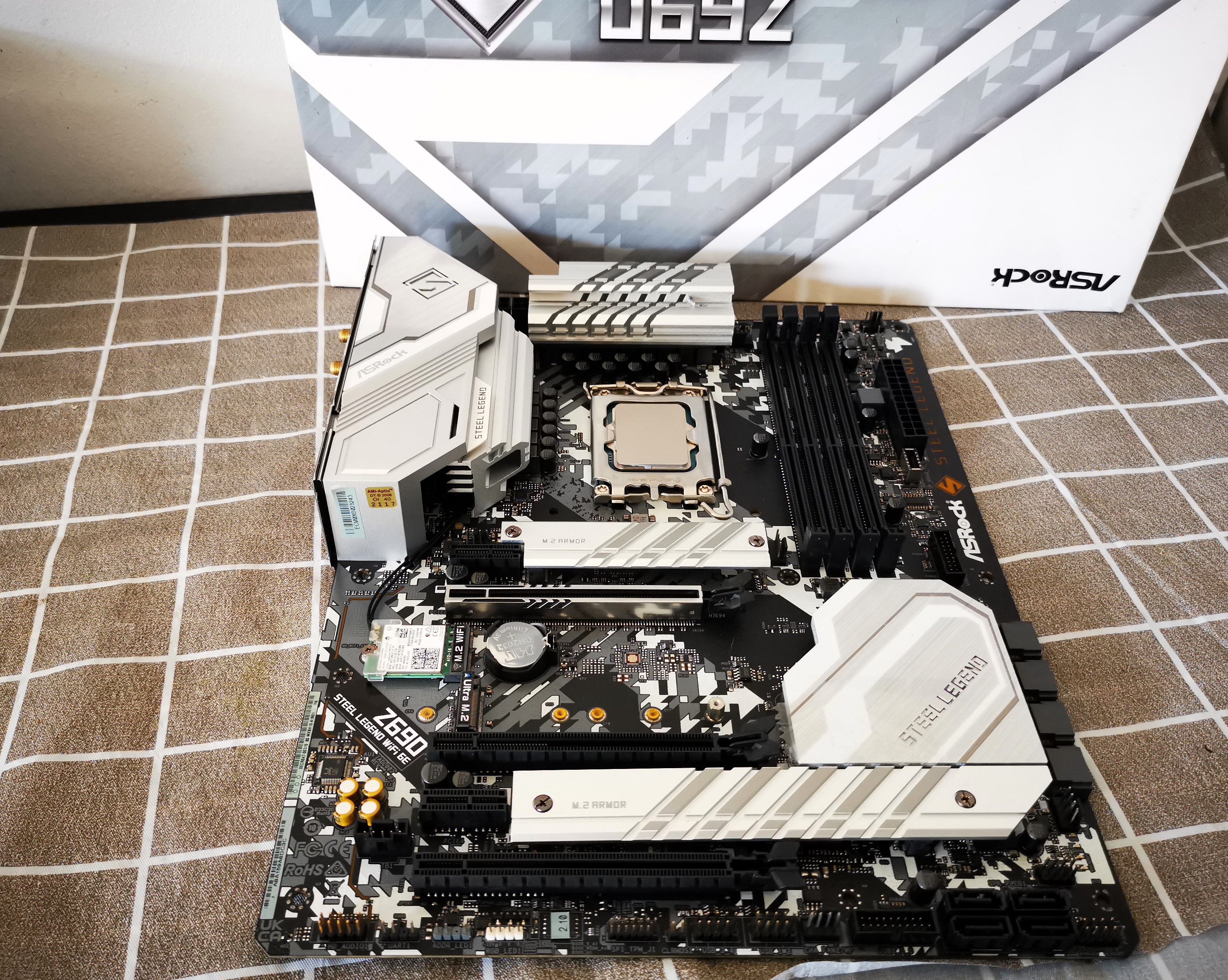 เซ็ตมัดรวม บอร์ด Z690 + CPU i7 12700F