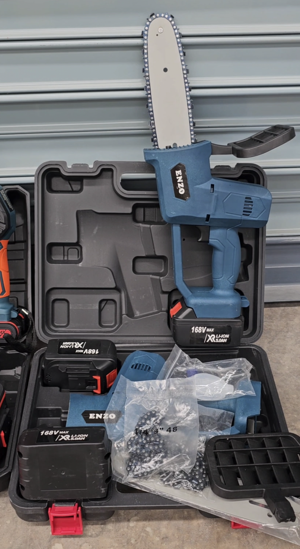 เลื่อยโซ่แบต Enzo 168V บาร์ 9 นิ้ว โซ่ 2 เส้น แบต 2 ก้อน