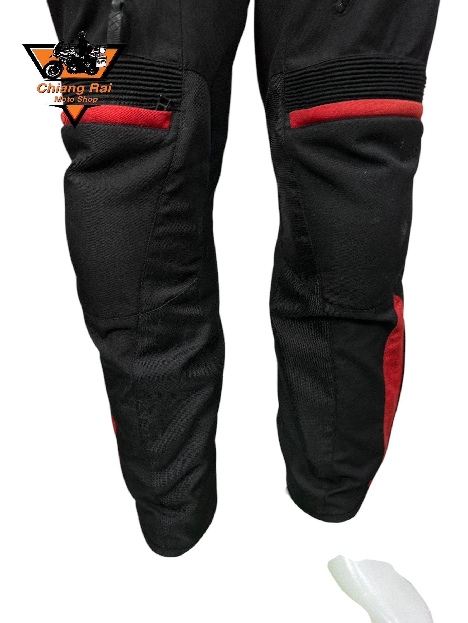ชุดสำหรับขี่มอเตอร์ไซด์ (มือสอง) SET 027 ชุดทัวริ่ง เสื้อการ์ด + กางเกง ยี่ห้อ***dainese***