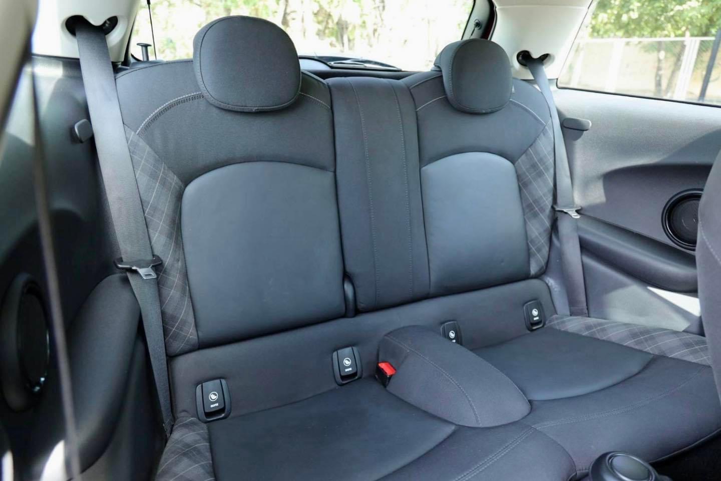 Mini Cooper D F56 Hatch 3Doors จดทะเบียนปี 2015