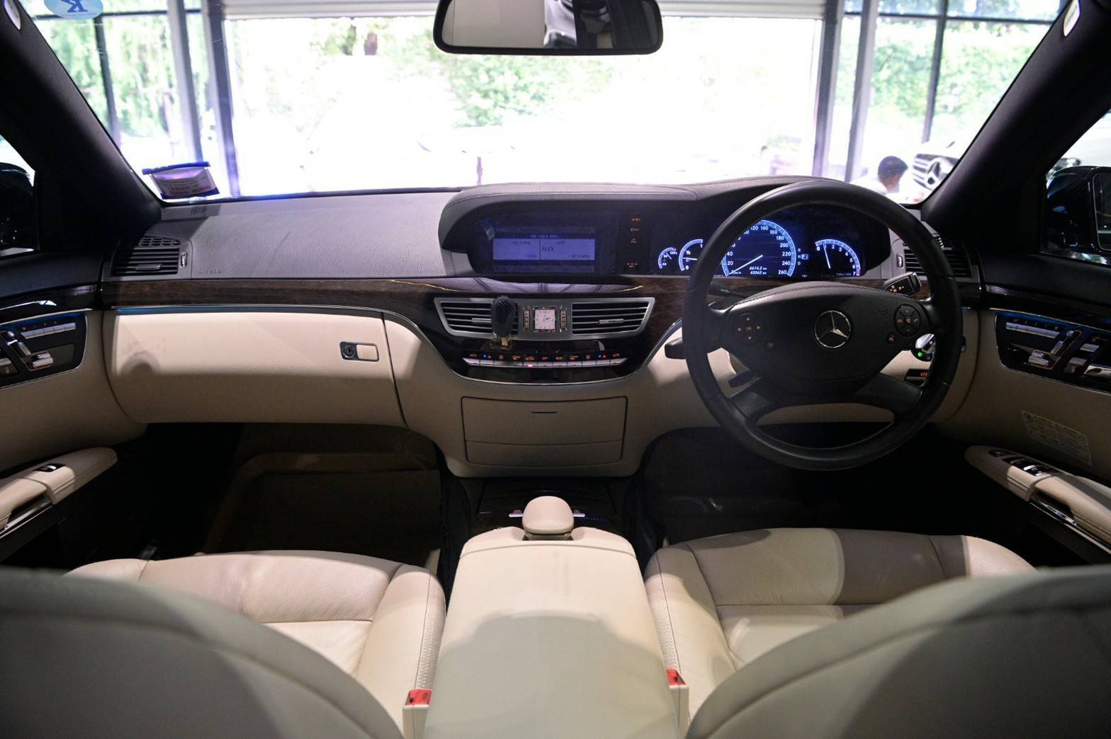 Mercedes-Benz S300 Long Wheel Base ปี2011