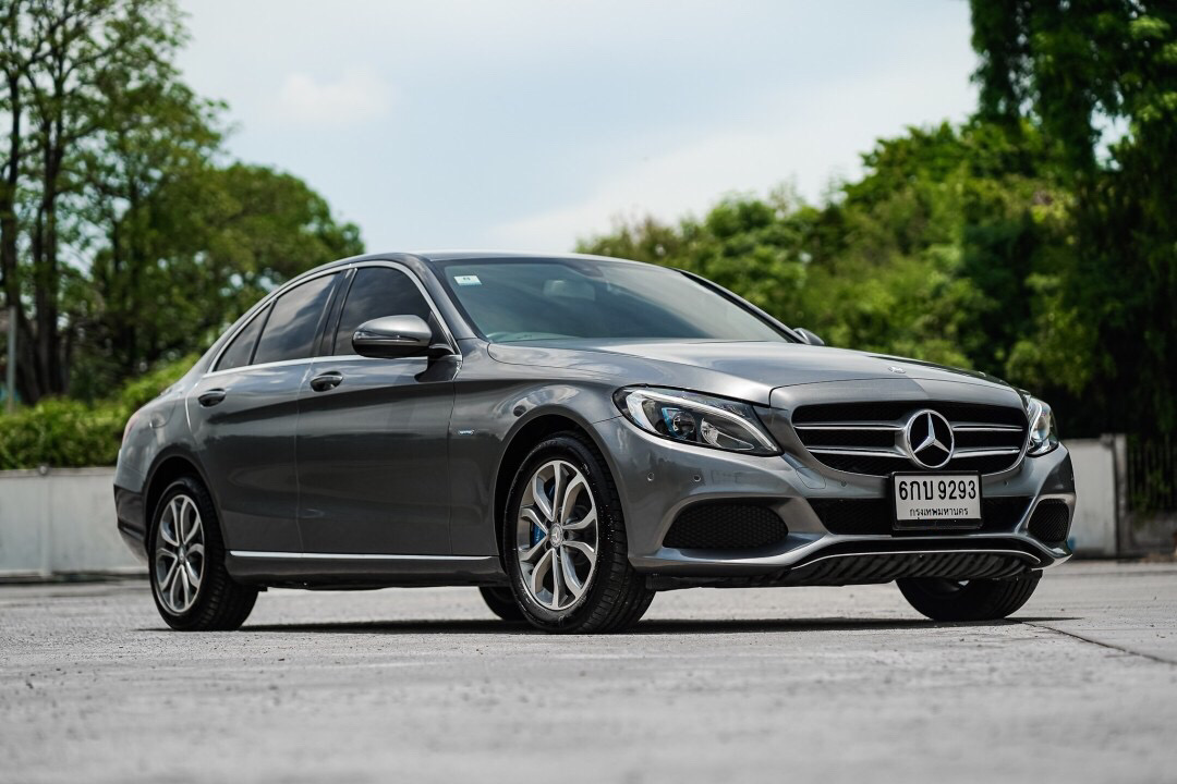 Benz C350e Avantgarde ปี 2017