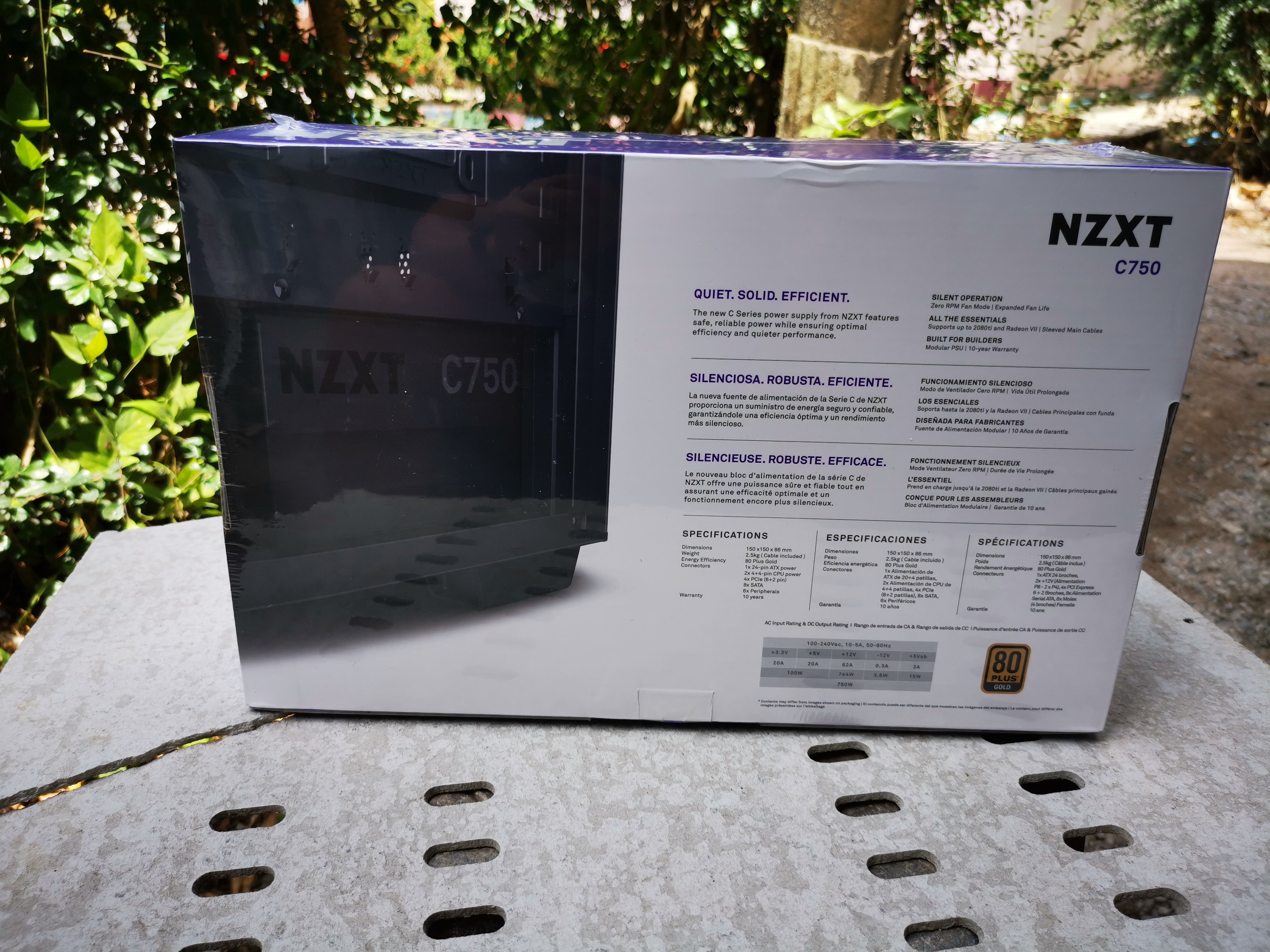 NZXT C750 - 750W (80+ GOLD)