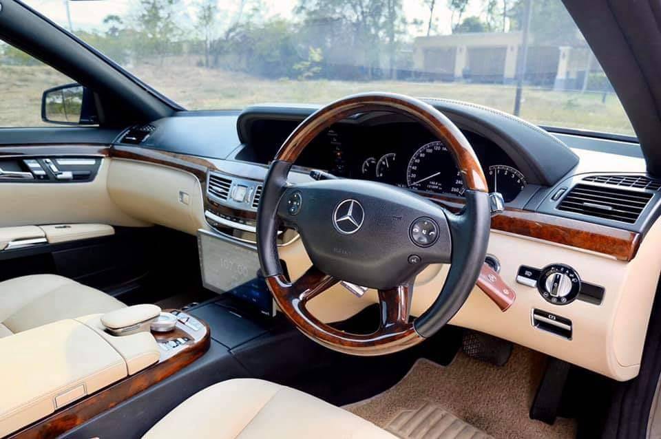 Benz S-Class W221 S350 Long Wheelbase ปี 2007