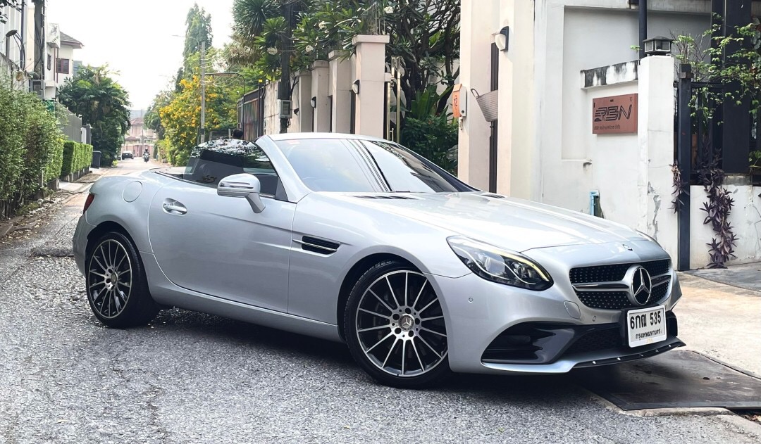 Mercedes-Benz SLC300 ปี 2017