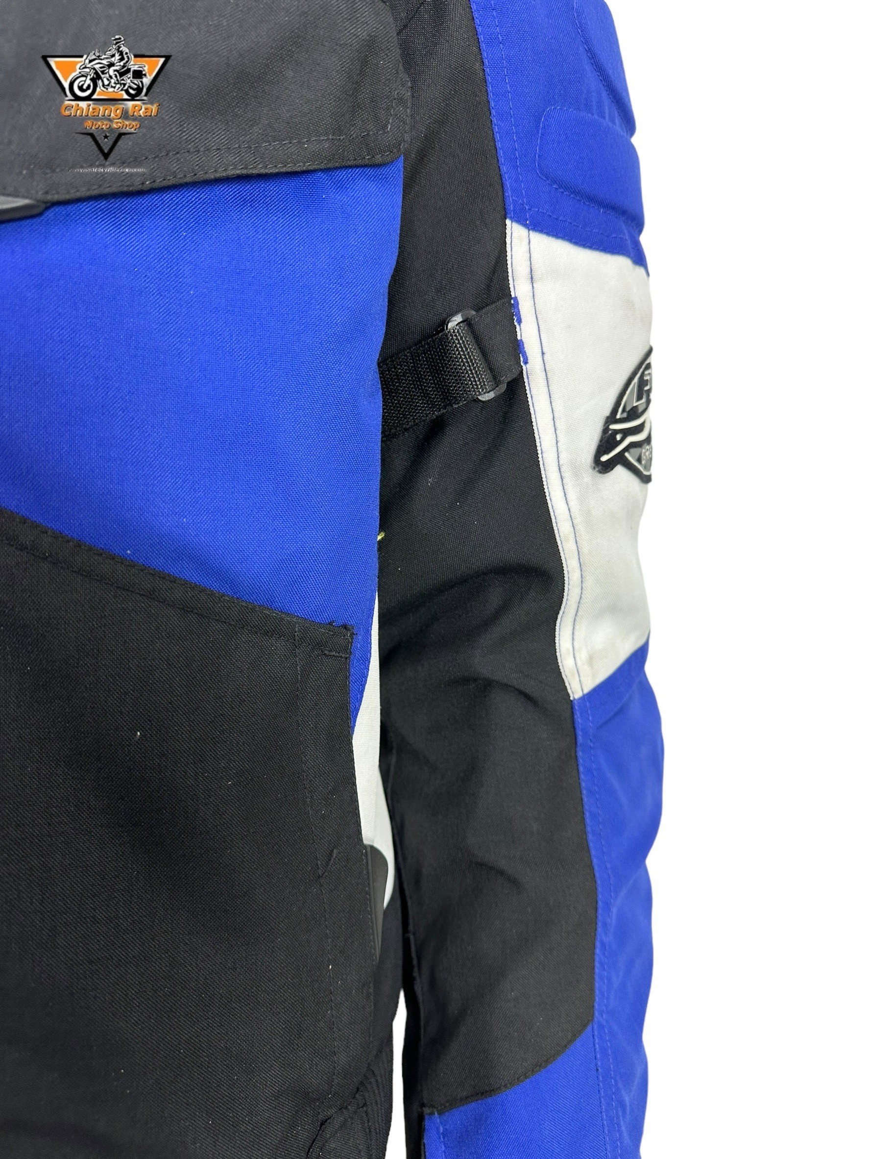 เสื้อขี่มอเตอร์ไซด์( มือสอง) RCSA 886 : อก 52" ยาว 25" (XL) **FLM**