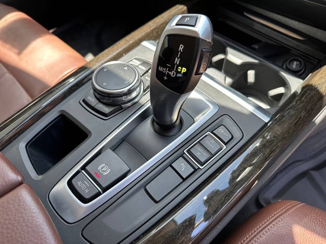 Bmw X5 sDrive25d F15 Pure Experience ปี 2015