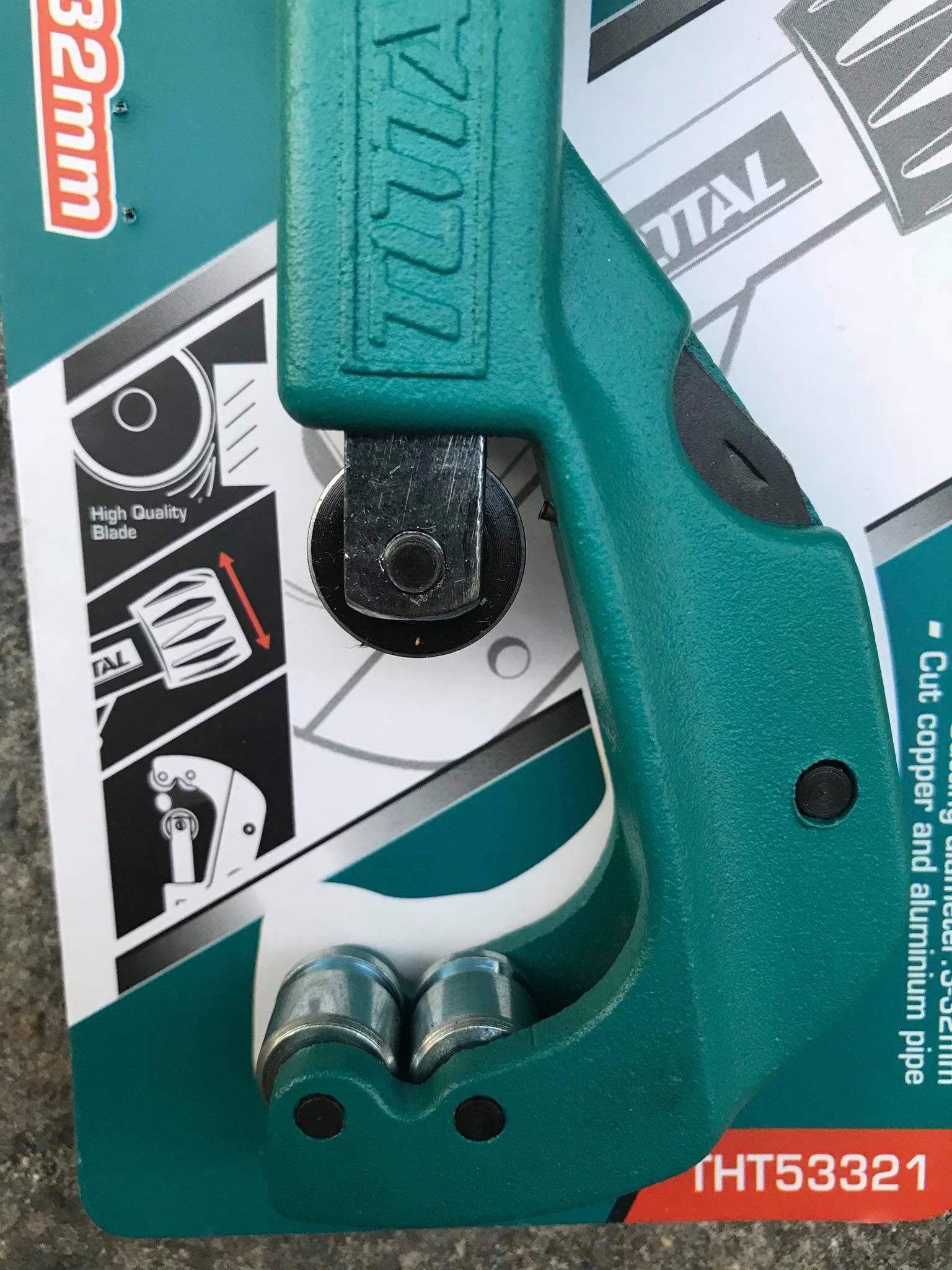 คัตเตอร์ตัดท่อ ยี่ห้อ Total