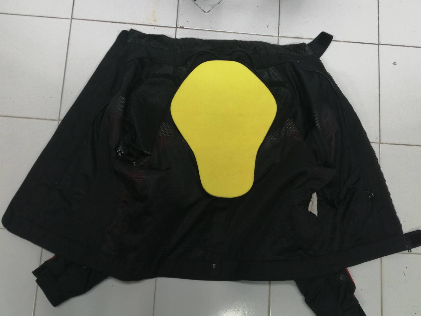 เสื้อขี่มอเตอร์ไซด์( มือสอง) RCS 546: อก 50" ยาว 27" **SPIDI **