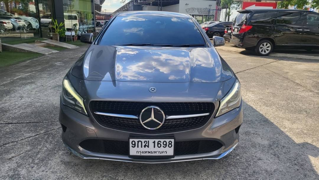 Mercedes Benz Cla200 ปี 2018