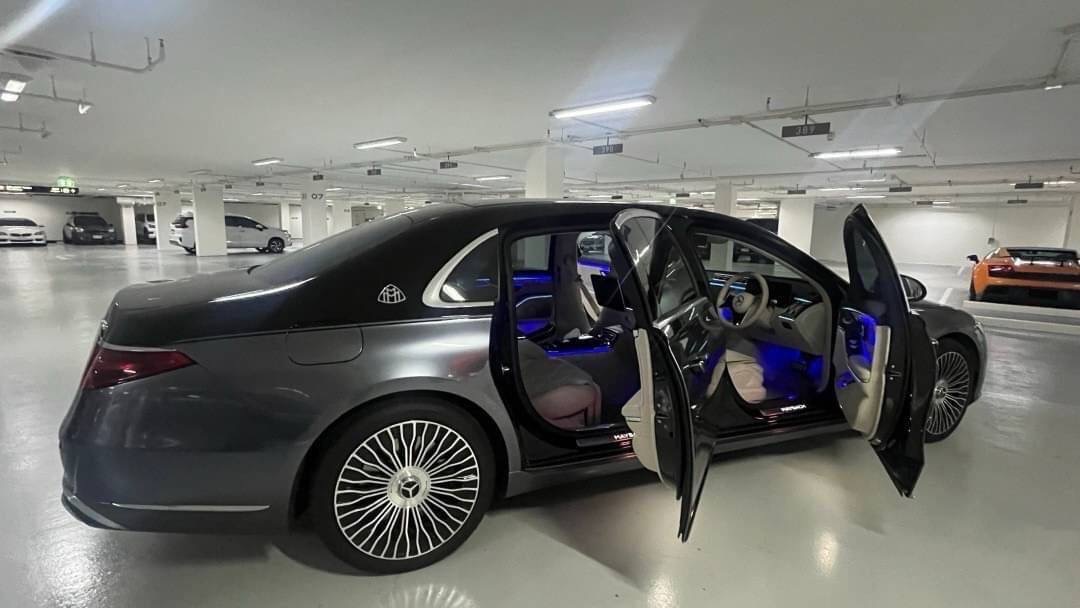 Mercedes Maybach S580e ปี 2024