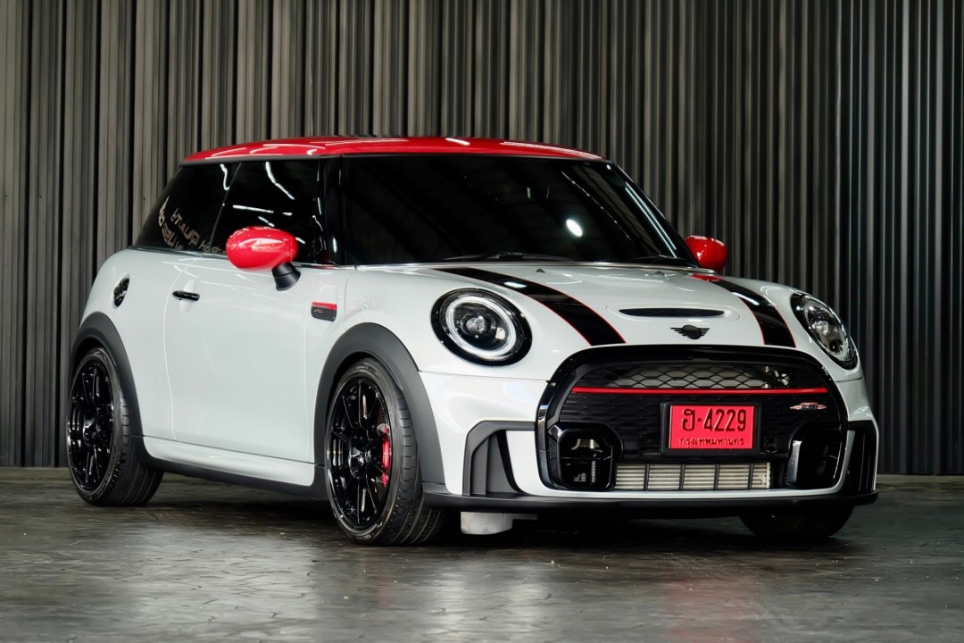 Mini F56 LCI John Cooper Work ปี 2024