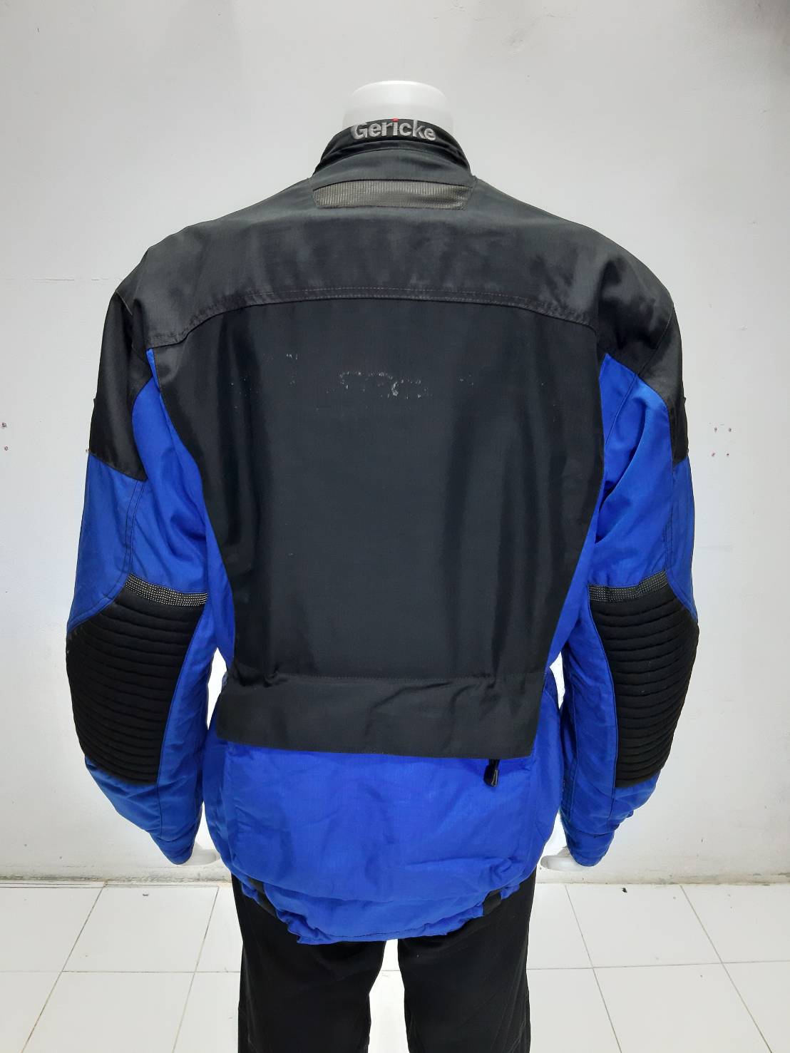 เสื้อขี่มอเตอร์ไซด์( มือสอง) RCT 574 อก 54" ยาว 30" ยี่ห้อ **Hein Gericke**