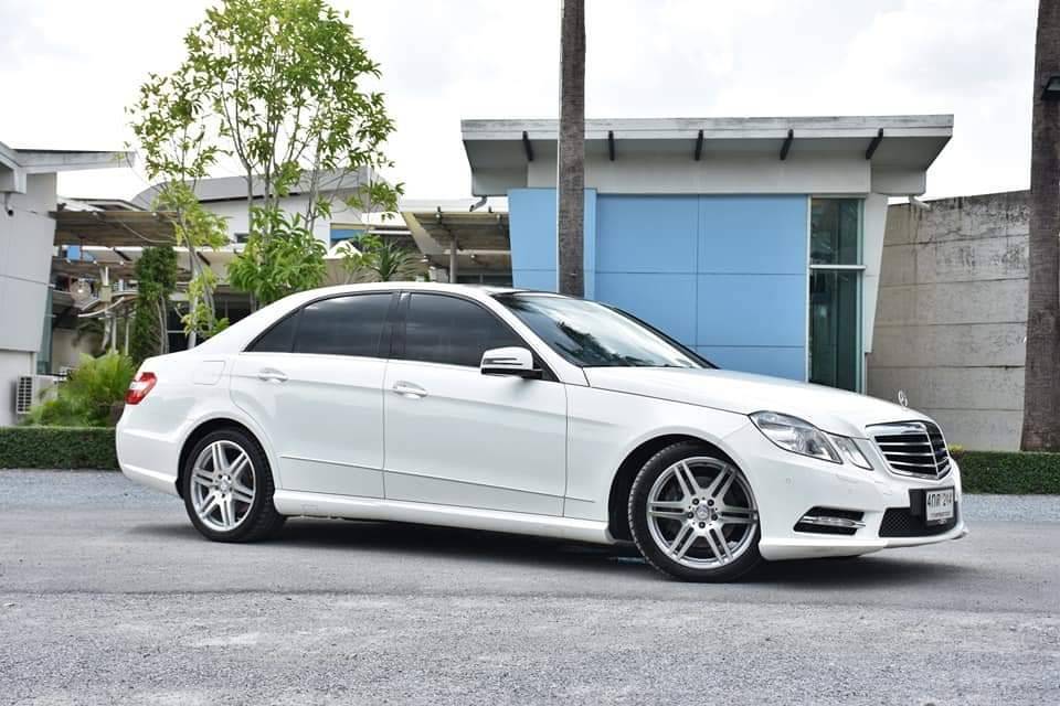 Benz E200 CGI Saloon AMG ปี2013