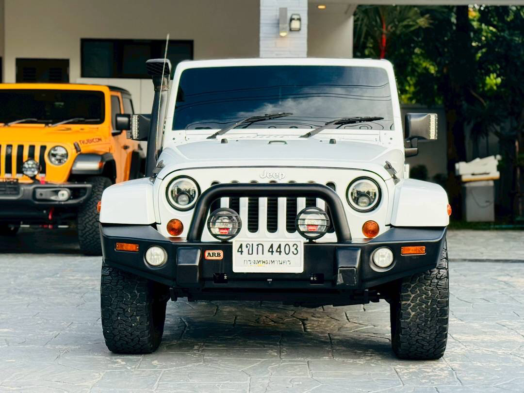 Jeep Chelsea Truck By Khan Limited Edition ปี2013