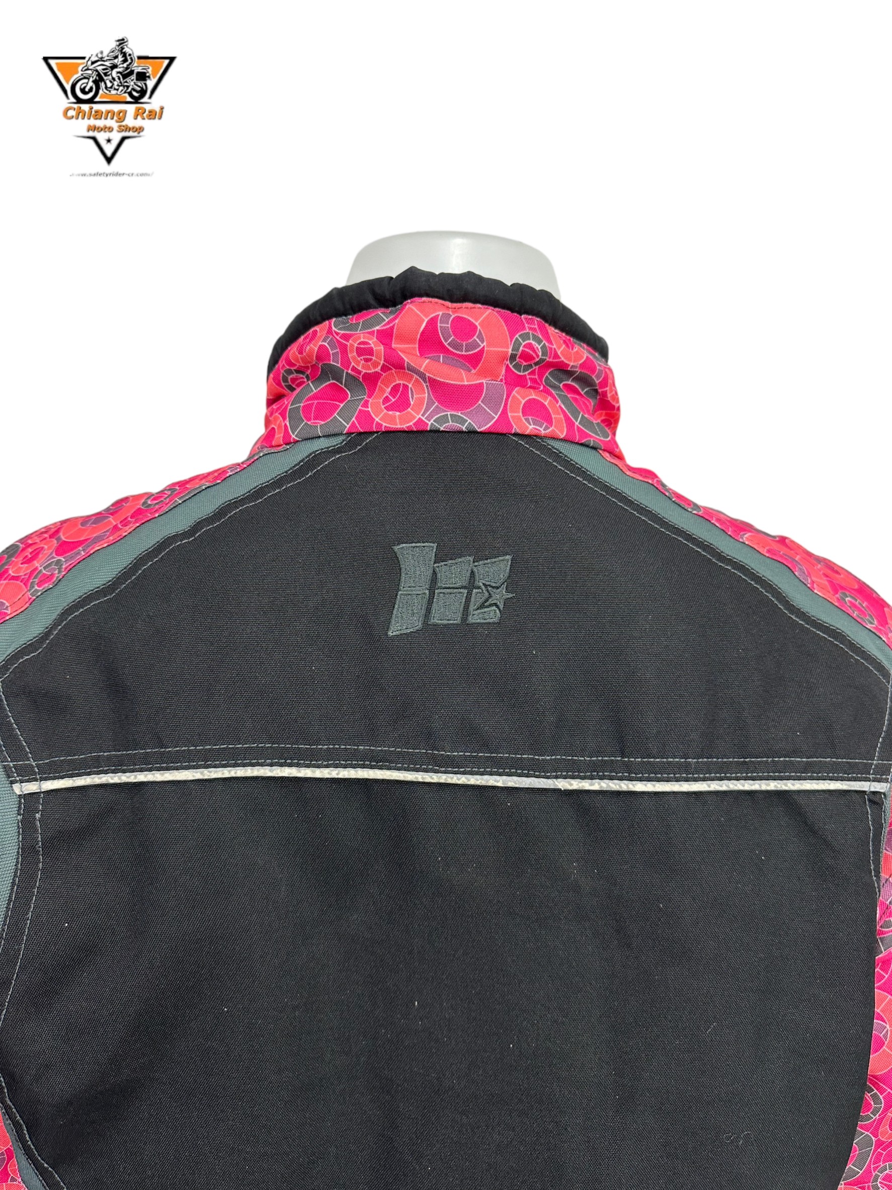 เสื้อขี่มอเตอร์ไซด์( มือสอง) RCSA 783 : อก 46" ยาว 24" (L) niussi