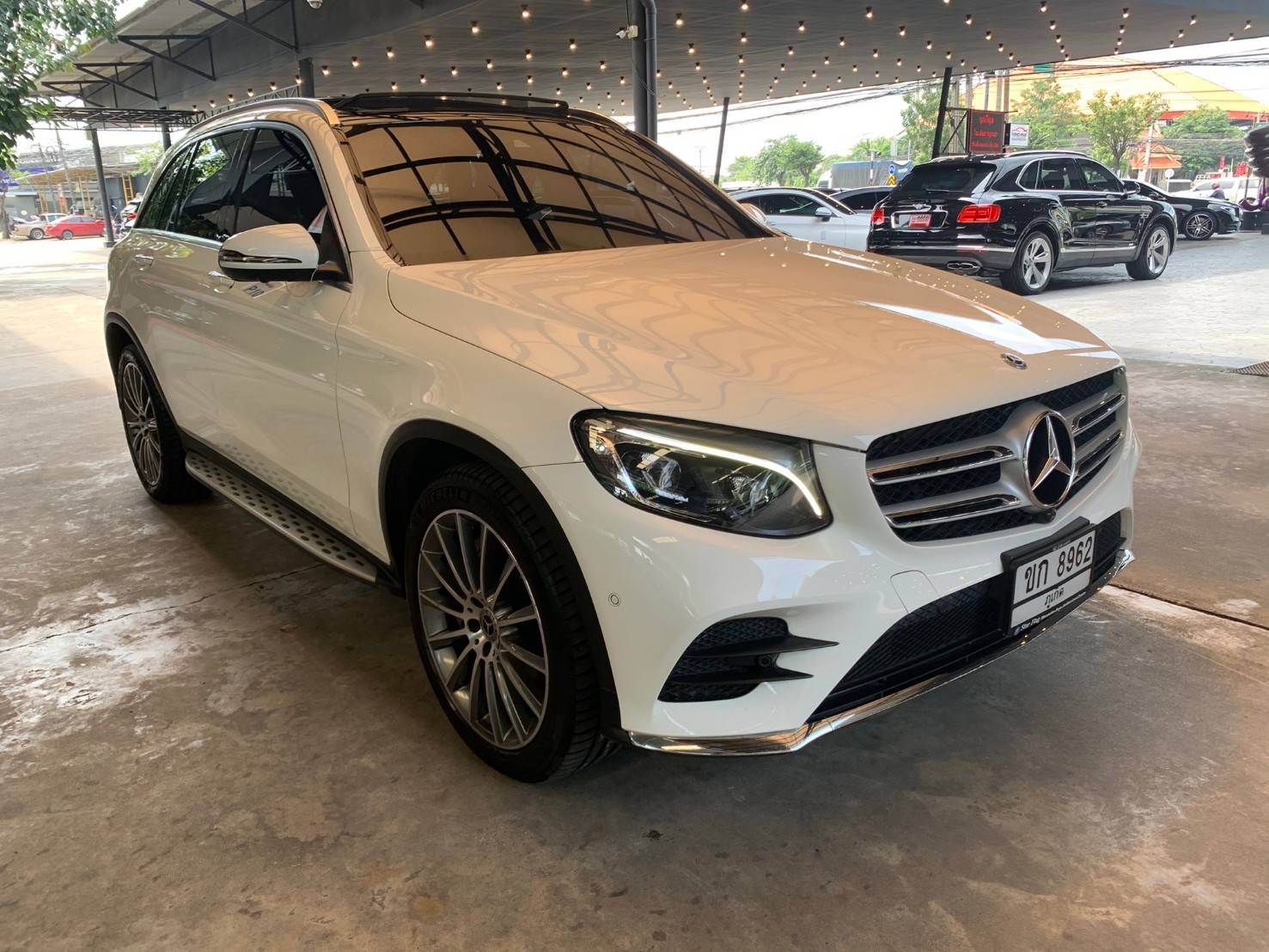 Mercedes Benz GLC250d 4MATIC AMG ปี 2018