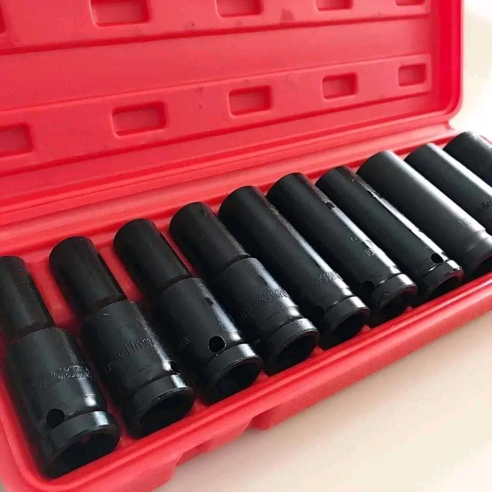 ชุดลูกบล็อกลมยาว 4 หุน ยี่ห้อ EURO KING TOOLS ขนาด 10