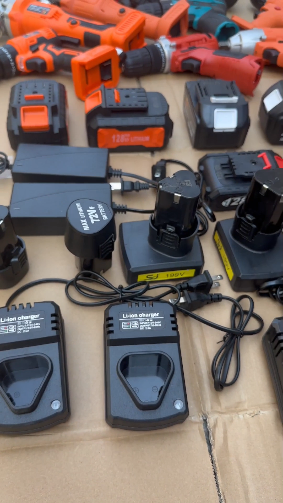 อะไหล่ แบต และ ที่ชาร์จ อุปกรณ์ไร้สาย