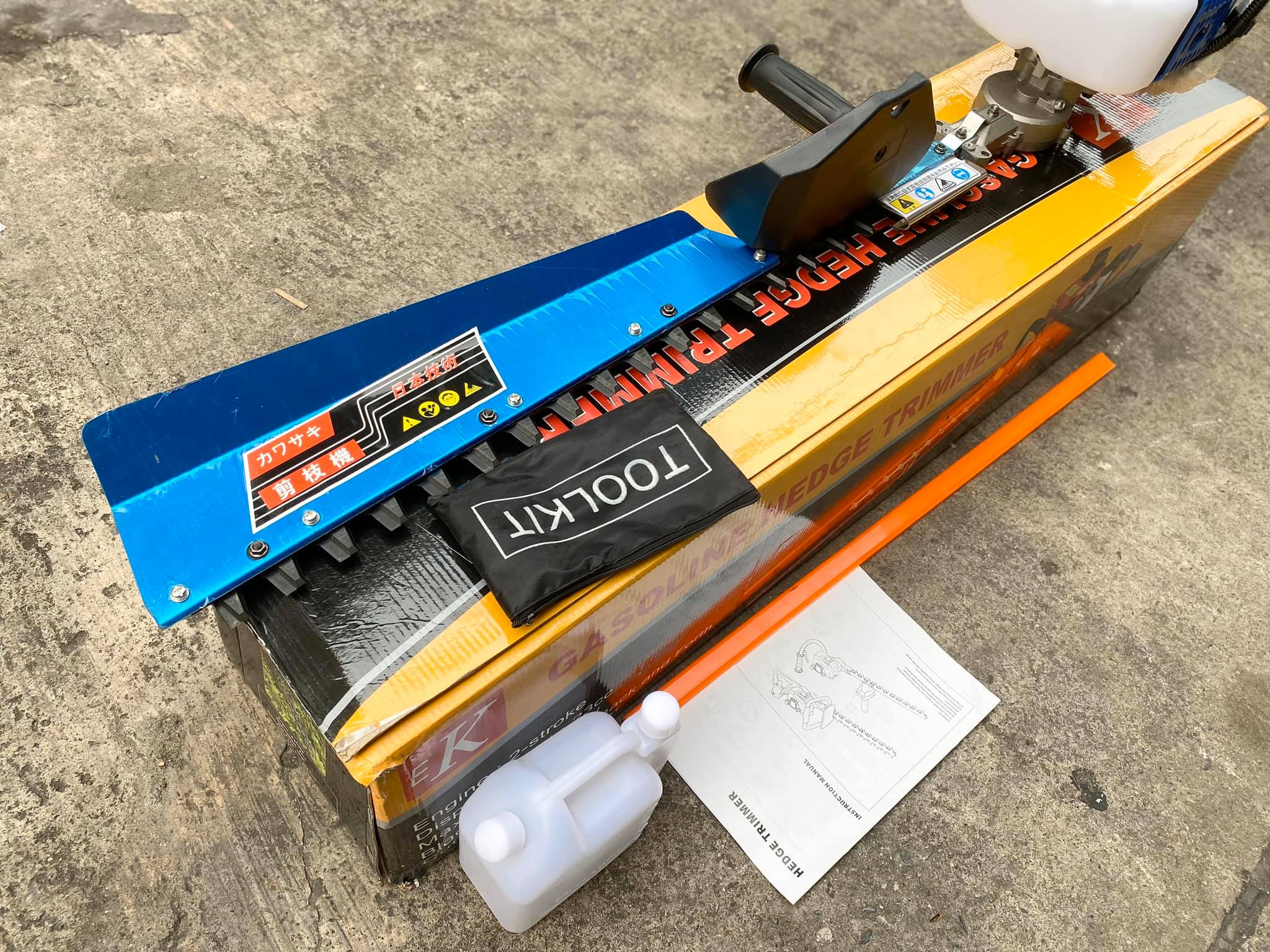 เครื่องเลื่อยตัดแต่งกิ่งพุ่มไม้ ยี่ห้อ EK