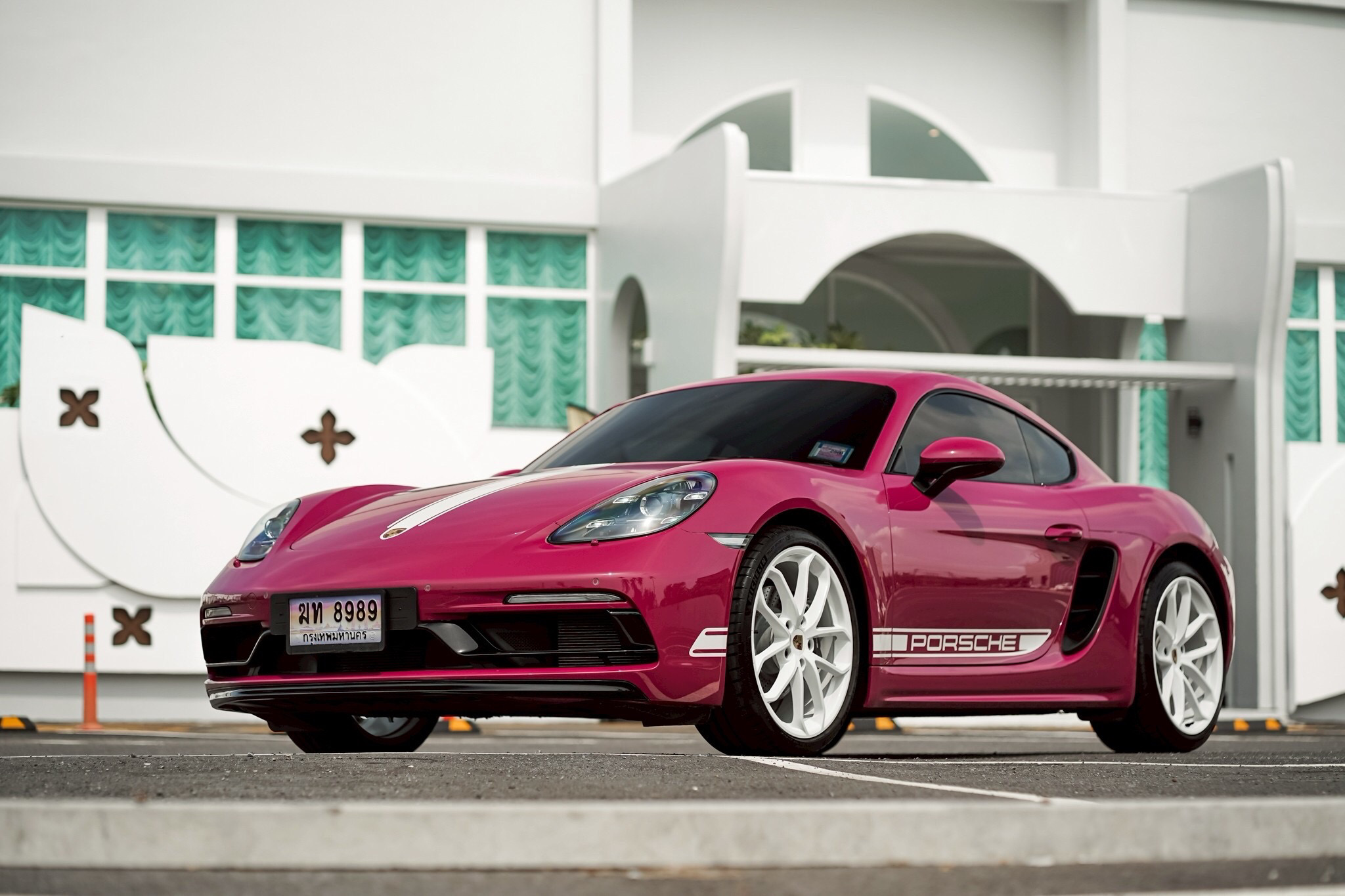 Porsche Cayman 718 Pdk สี Ruby Star ปี 2023