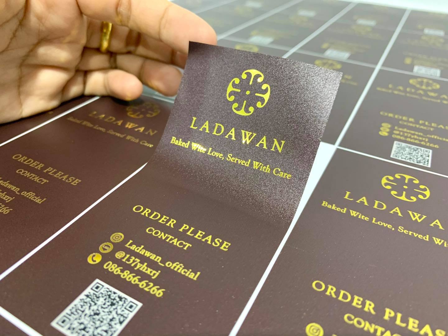 สติ๊กเกอร์ฉลากสินค้าฟรอยทอง ฟอยล์