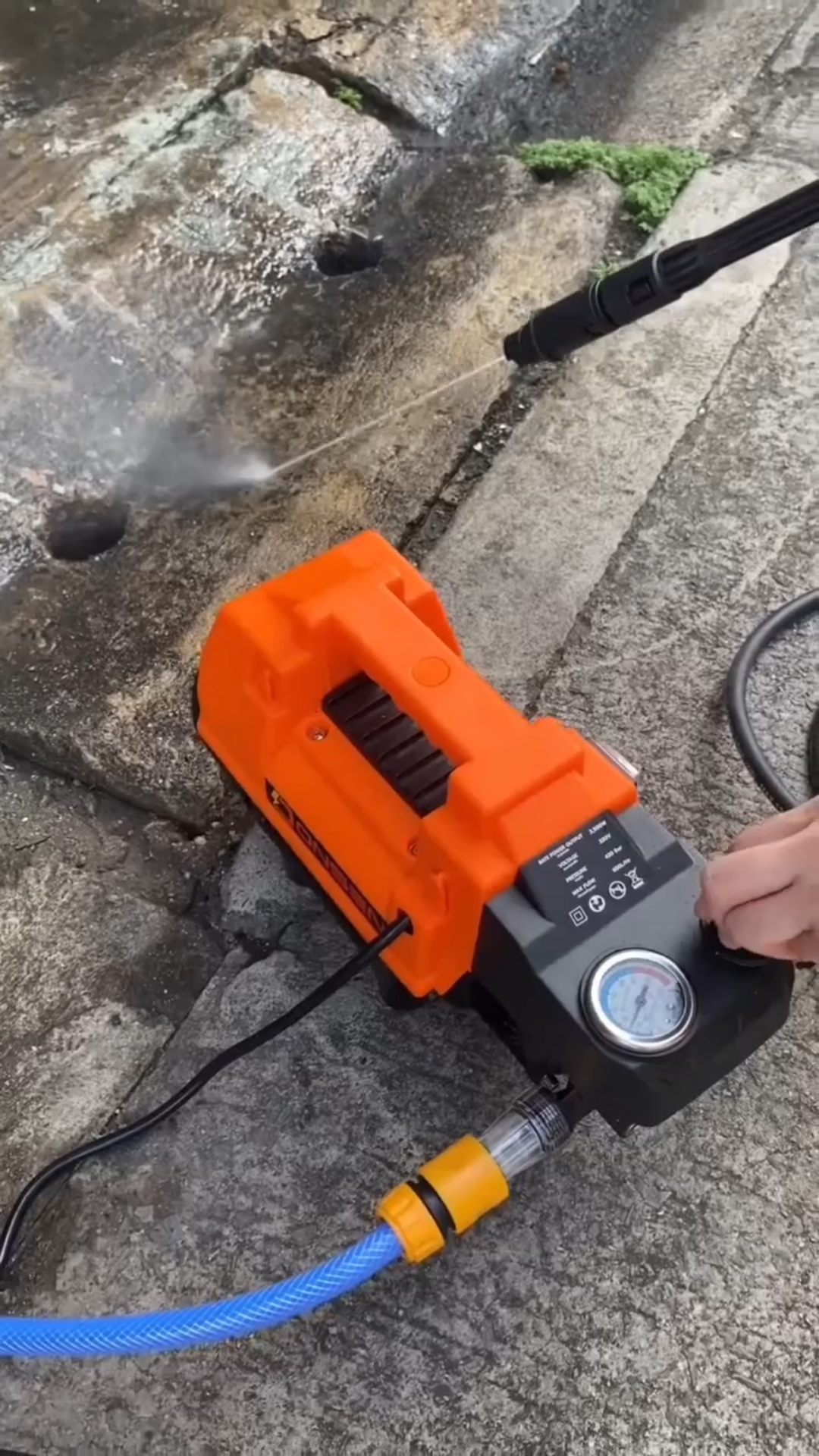 เครื่องอัดฉีดแรงดันสูง Onsen 420 บาร์ ปรับความแรงบาร์ได้ 100-420 บาร์ จะฉีดเบา ฉีดแรง