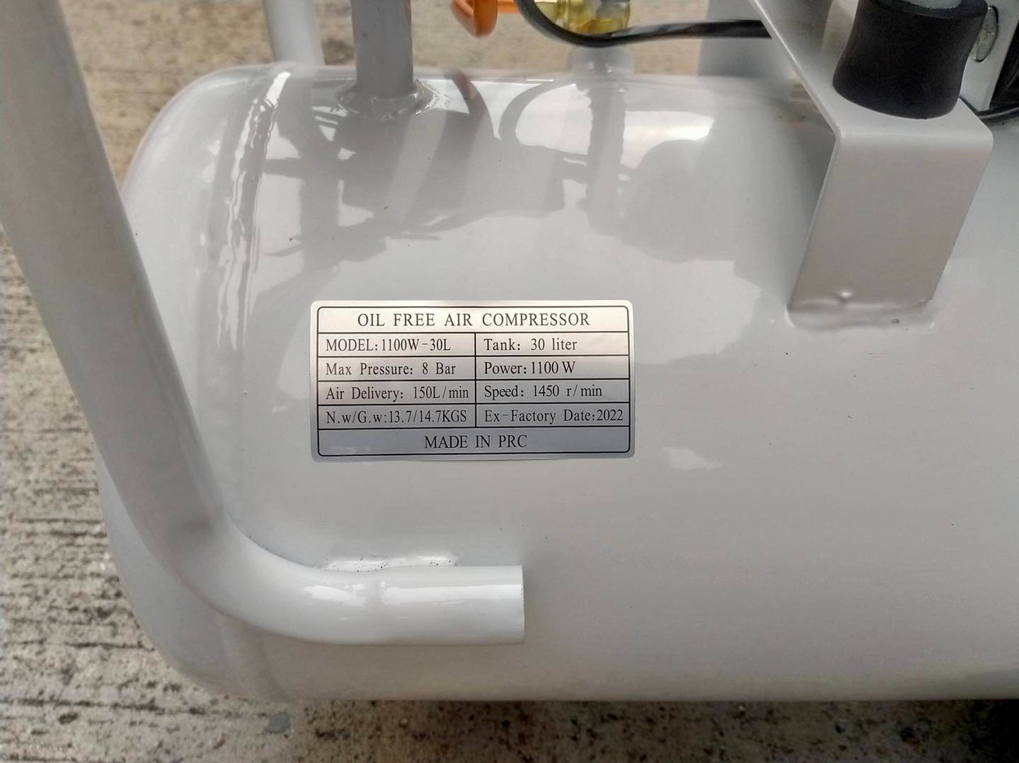 ปั๊มลม ออยฟรี 30 ลิตร ยี่ห้อ Masaki พร้อมใช้งาน