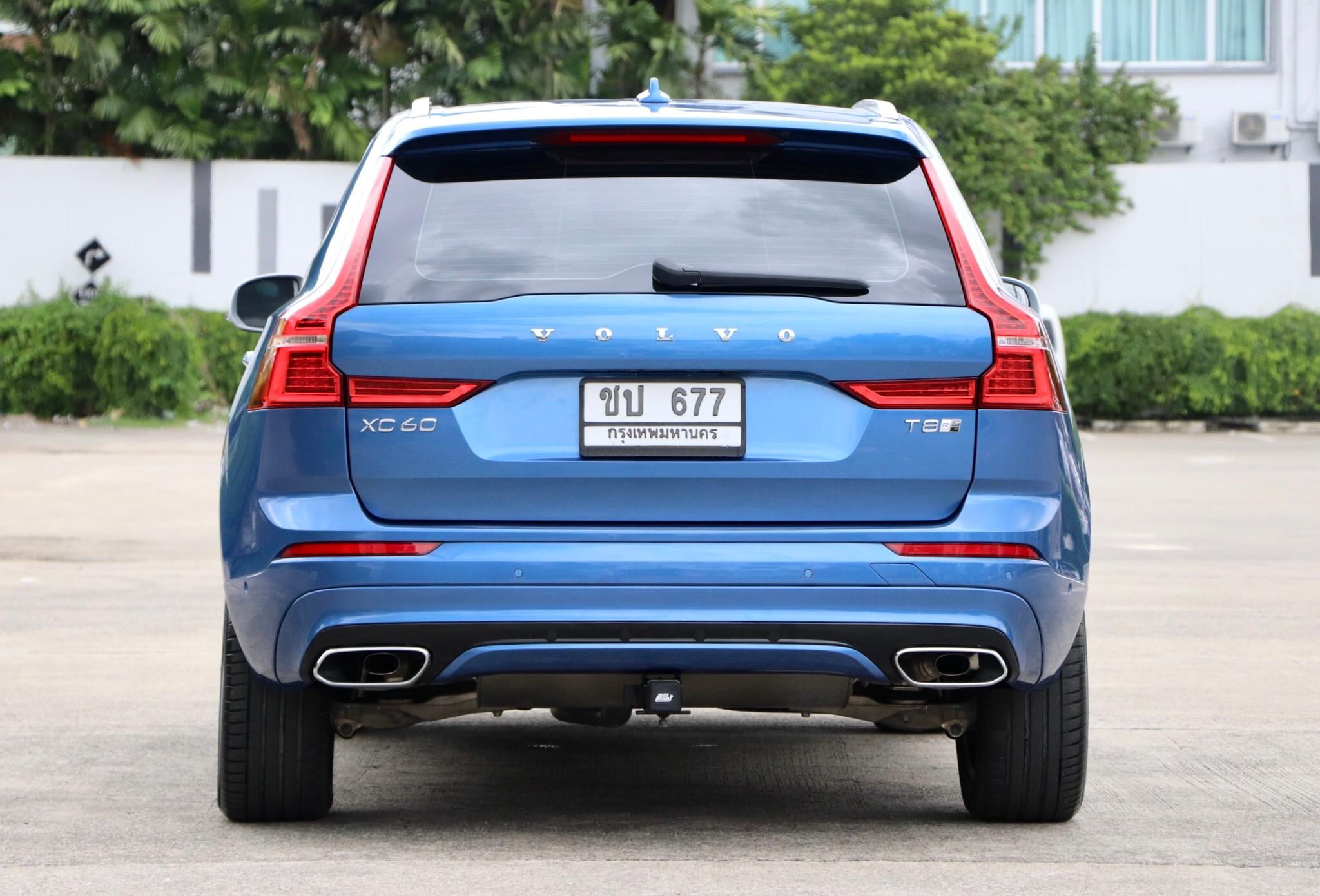 VOLVO XC60 2.0 T8 Recharge R-DESING ปี2018