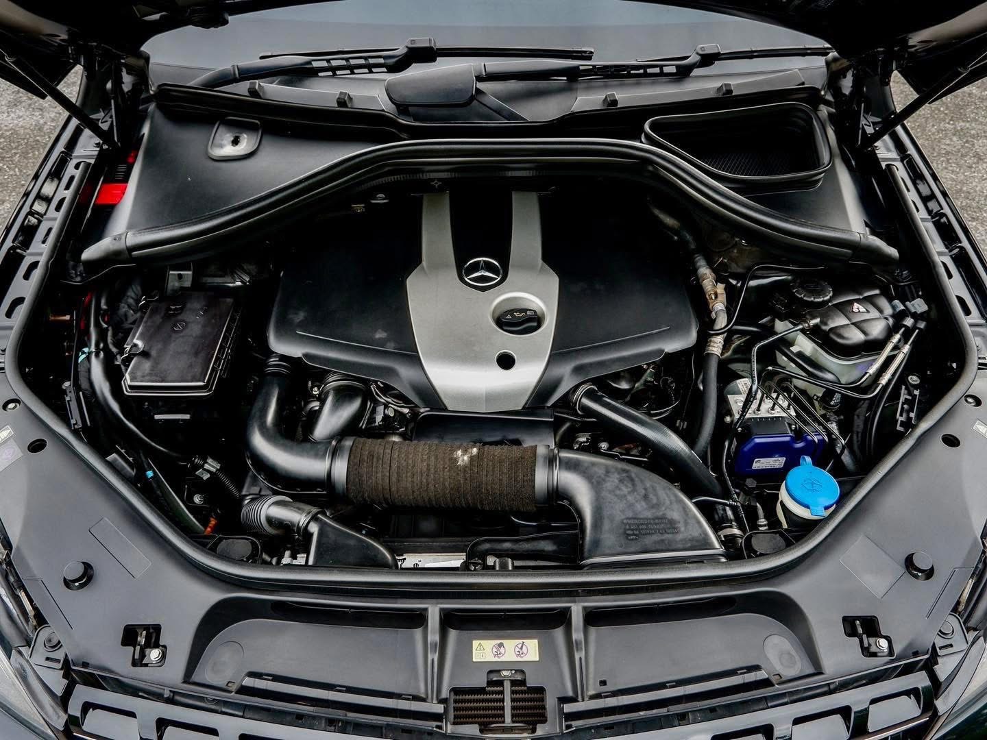 Benz ML250d Bluetec Executive 4Matic ปี 2014