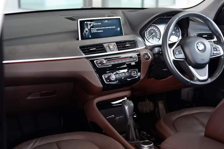 BMW X1 18D xLine ปี 2017