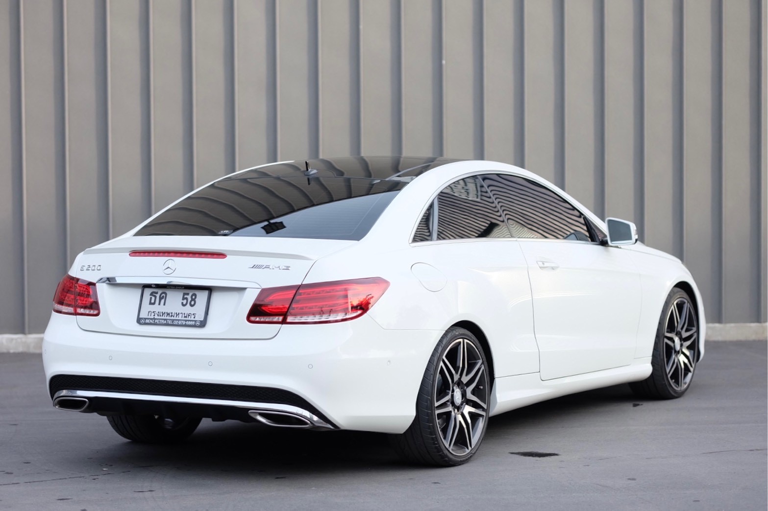 Mercedes-Benz E200 COUPE AMG DYNAMIC FACELIFT ปี 2015