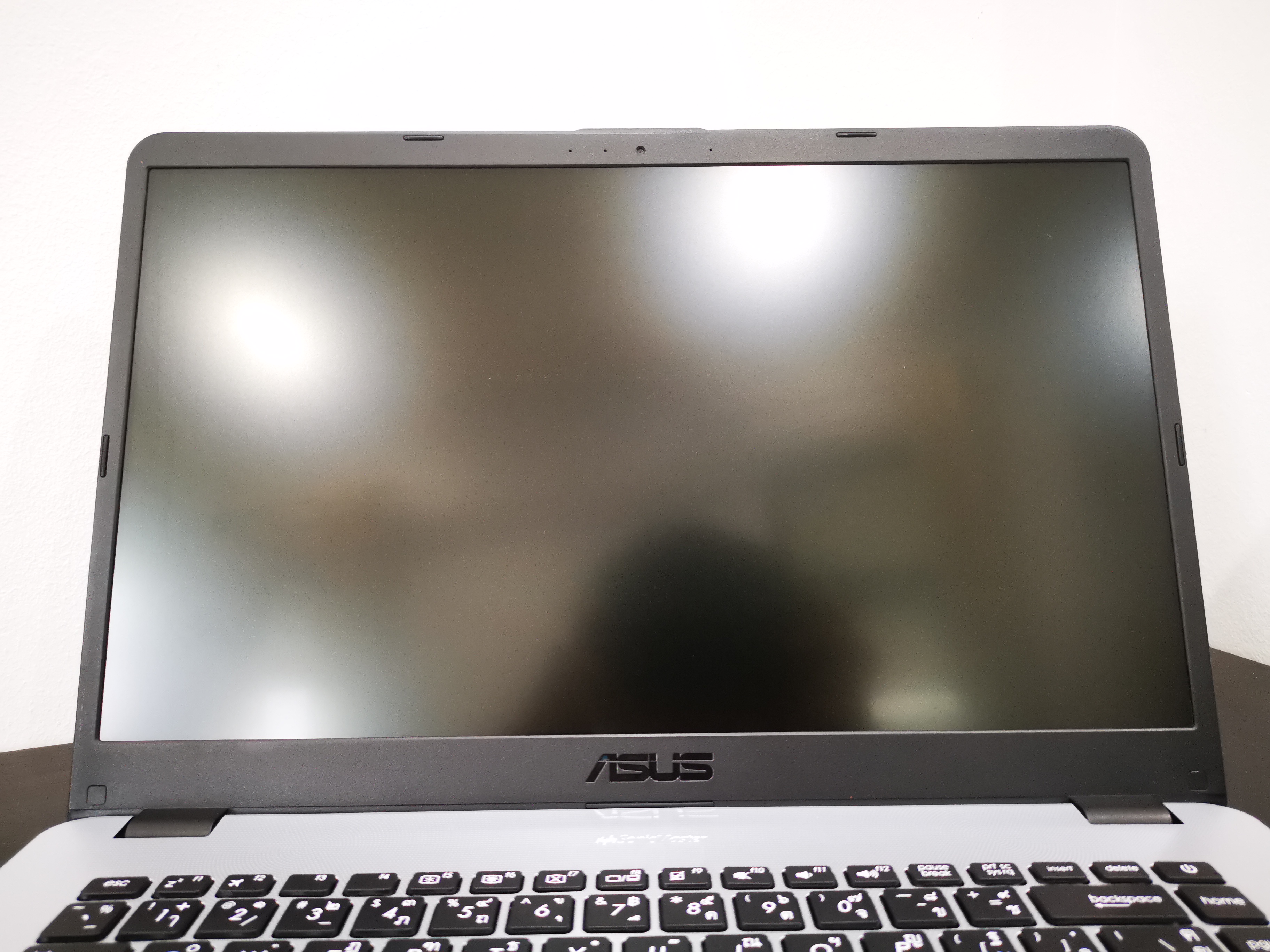 Asus VivoBook 15 X505ZA-EJ510T