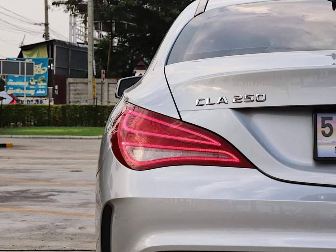 Mercedes-Benz CLA 250 AMG Sport Package ปี 2015