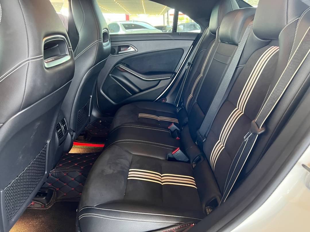 Mercedes Benz CLA250 AMG White Art Edition ปี 2018